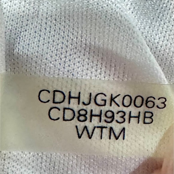 Calvin Klein NWT Elegant CREAM/LILAC Trapeze Floral Printed Chiffon Gown, size 8 - Picture 11 of 11